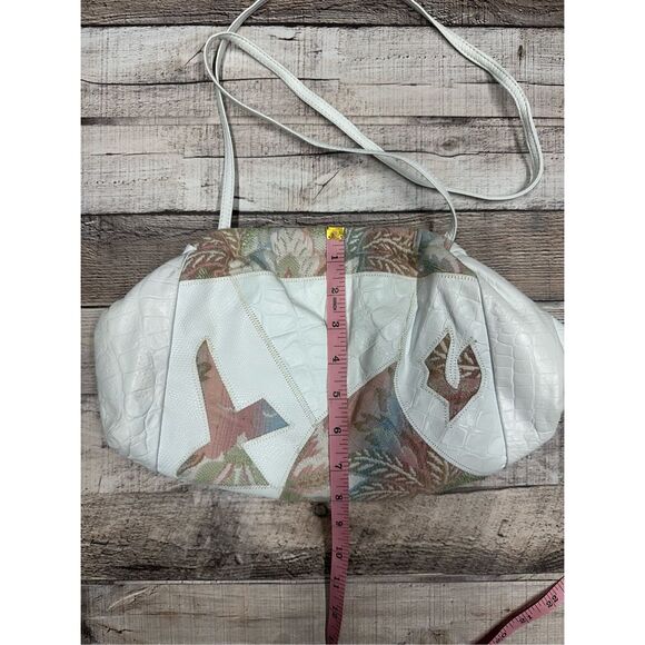 Vintage 80s Saks Fifth Avenue White Leather Tapestry Grandma Shoulder Bag - Picture 4 of 9